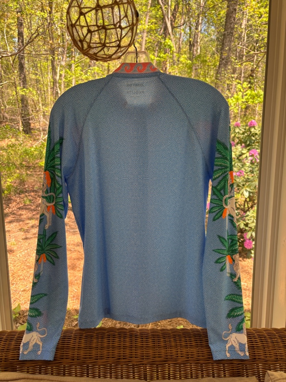 Johnny Was Sky Blue Palm Zip surf shirt. - Picture 3 of 3